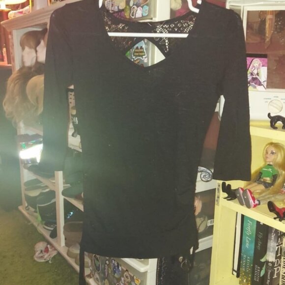 Black sheer heather mid sleeve top with lace back & keyhole - Picture 1 of 8